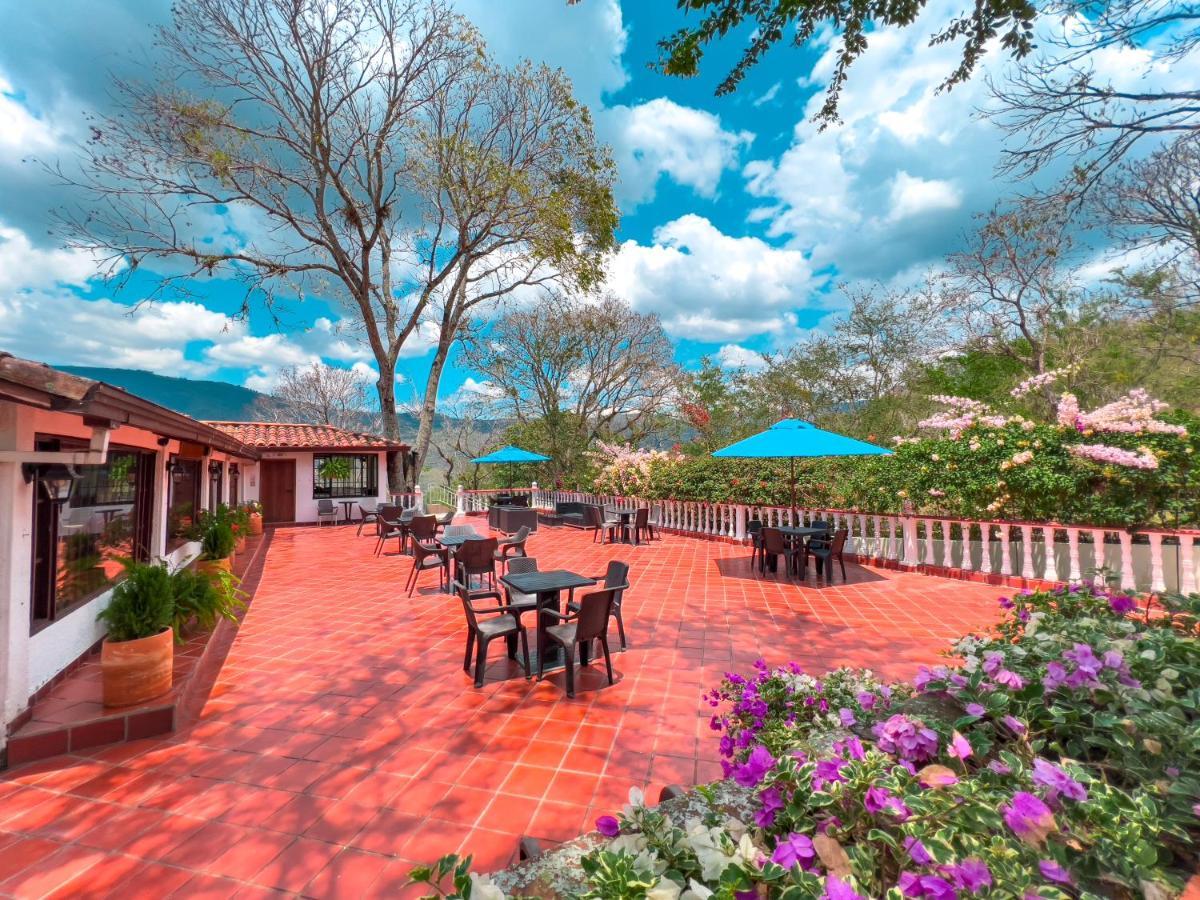 Hotel Campestre La Trinidad 산힐 외부 사진